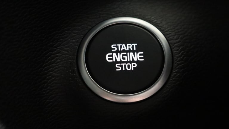 2021 Volvo XC40 T3 Momentum Manual (Park Assist, Cruise Control, Bluetooth) ESTATE Petrol Manual