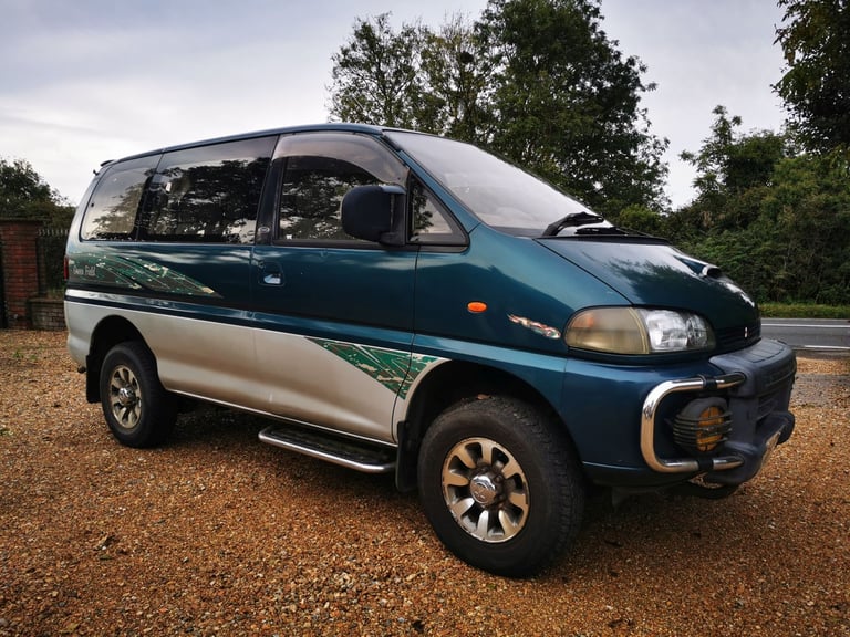 Mitsubishi Delica Space Gear, 1995, 2.8 diesel
