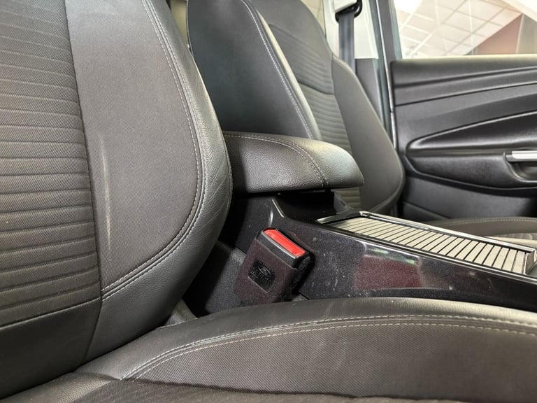 2019 Ford Kuga 1.5 TDCi EcoBlue Titanium Edition SUV 5dr Diesel Manual Euro 6 (s/s) (120 p HATCHB...