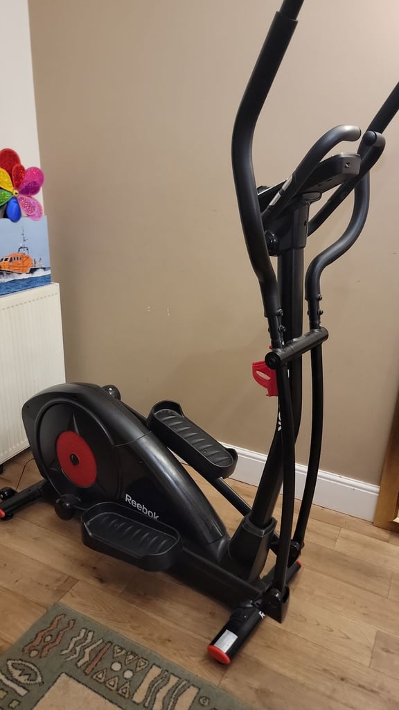 image for Reebok cross trainer 