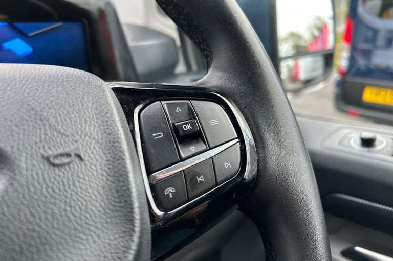 2025 Ford Transit Custom 280 Limited AUTO L2 LWB FWD 2.0 EcoBlue 136ps, PLYLINED Automatic Panel ...