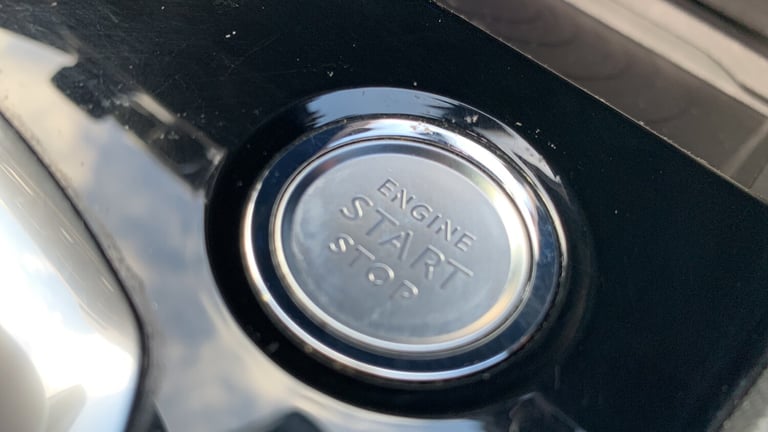 2020 Peugeot 3008 1.6 13.2kWh GT SUV 5dr Petrol Plug-in Hybrid e-EAT 4WD Euro 6 (s/s) (300 ps SUV...