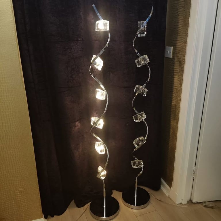 2 x Glass Twirl 6 arm floor lamps
