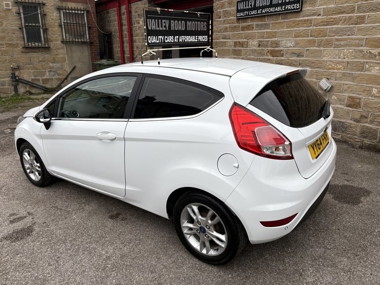 FORD FIESTA 1.25 Zetec 2014