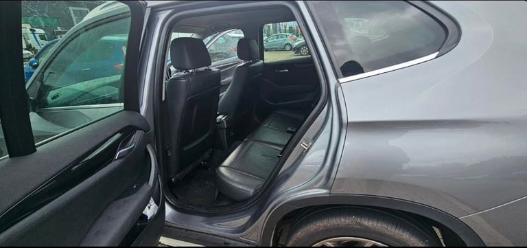 BMW, X1, Estate, 2010, Semi-Auto, 1995 (cc), 5 doors