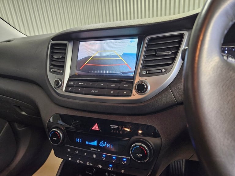 2017 Hyundai TUCSON 1.7 CRDi Blue Drive SE Nav 5dr 2WD DCT ESTATE DIESEL Automatic