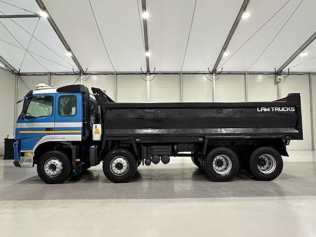 Volvo FM 400 8x4 Sleeper Cab Steel Tipper Manual