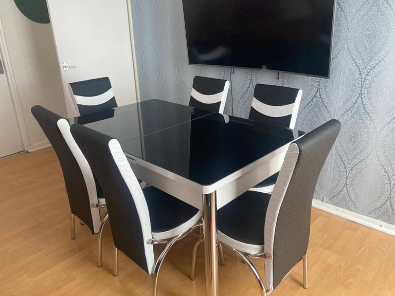 Brand New Dining Tables with 6 Chairs 