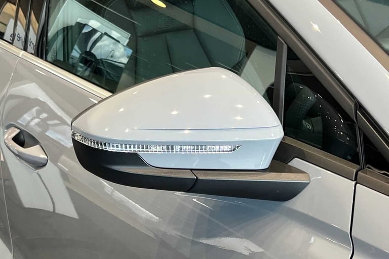 2025 Audi Q4 e-tron 250kW 55 Quattro 82kWh S Line 5dr Auto [Leather] SUV Electric Automatic