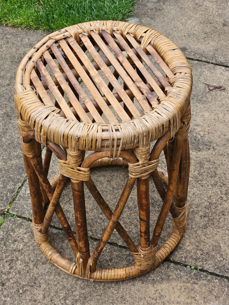 image for Retro bamboo table / plant stand £5