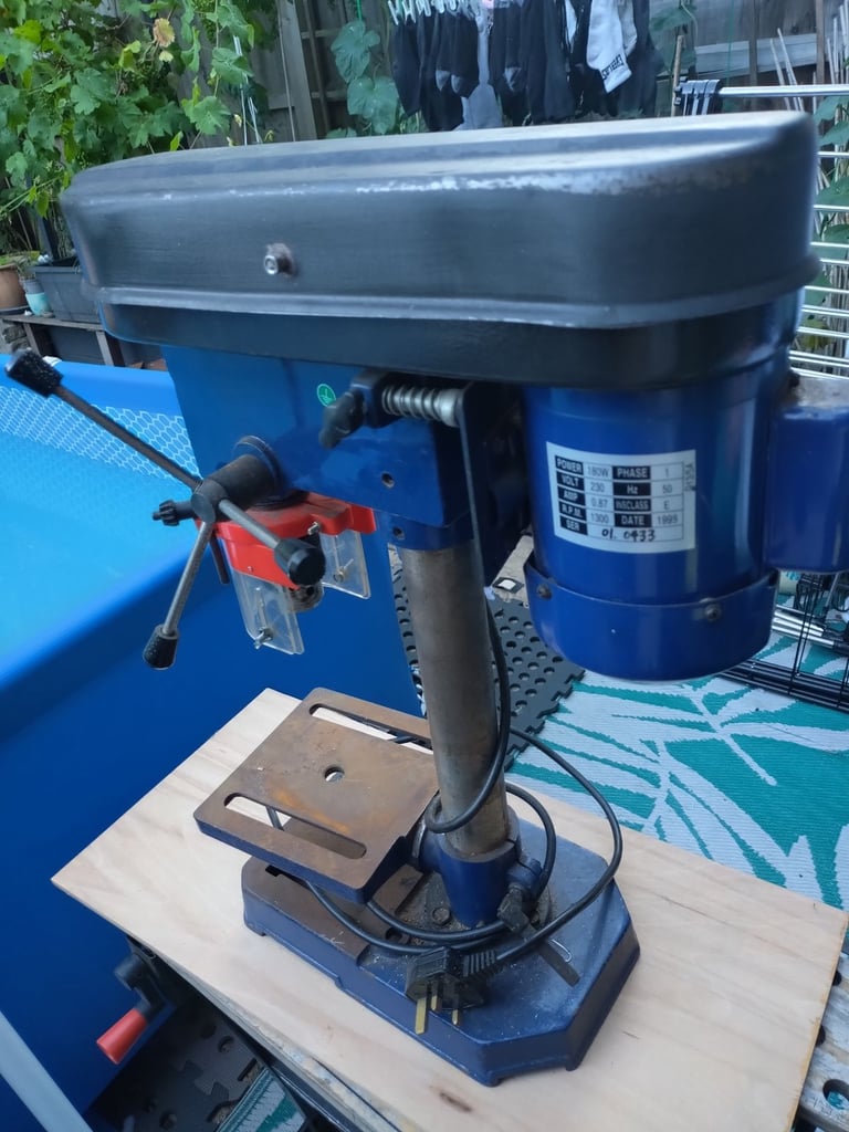 Bench drill 