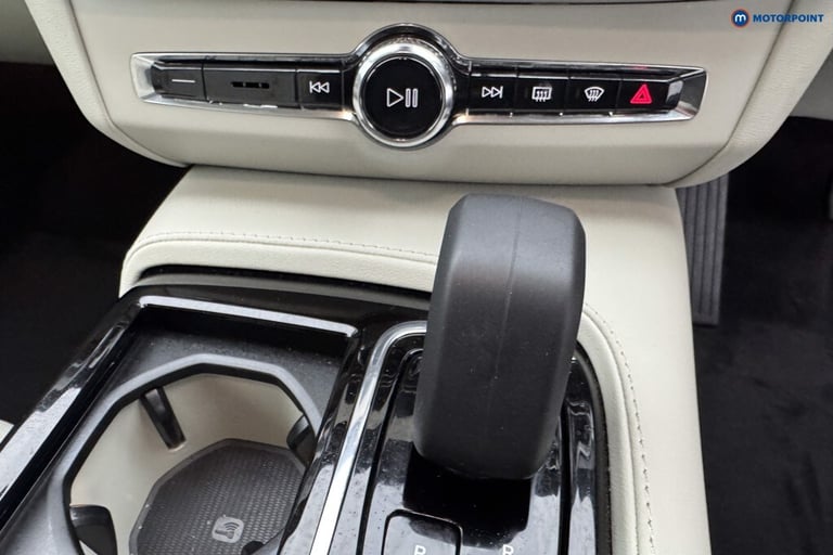 2023 Volvo S90 2.0 T8 RC PHEV [455] Plus Dark 4dr AWD Auto Saloon Hybrid Automatic