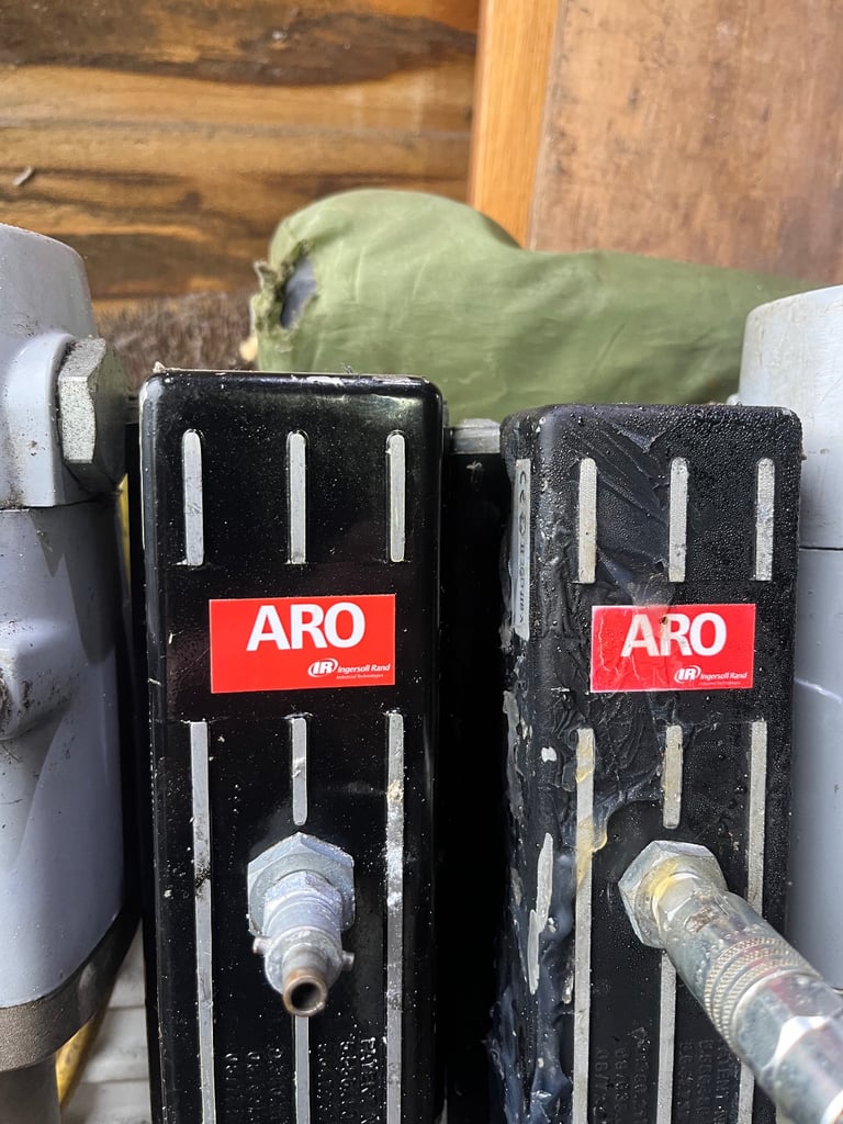 DRUM or IBC PUMPs cost 2500  bargain air operated