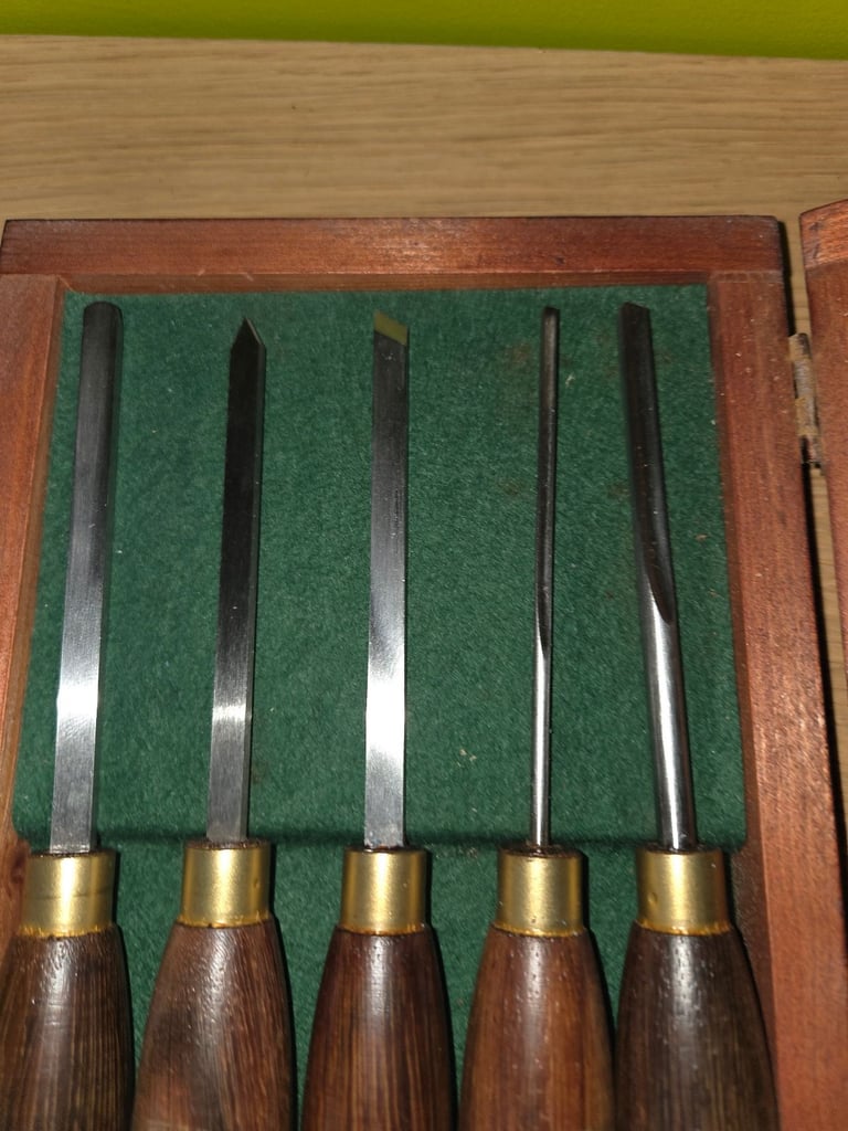 Set of five Crown micro mini woodturning chisels in wooden display box Axminster lathe wood turning