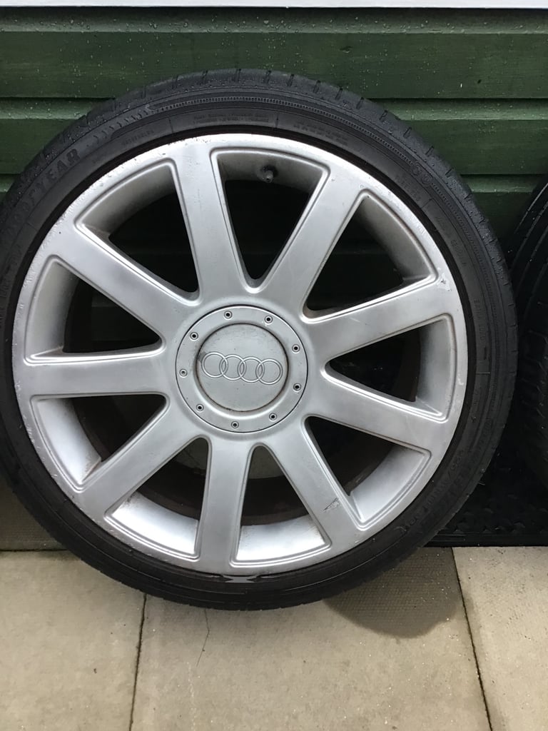 Alloy wheels