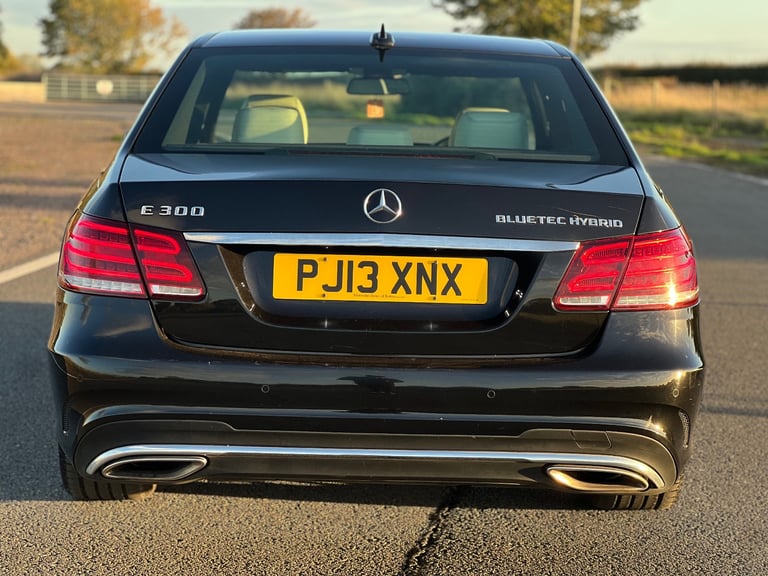 Mercedes-Benz, E CLASS, Saloon, 2013, Semi-Auto, 2143 (cc), 4 doors