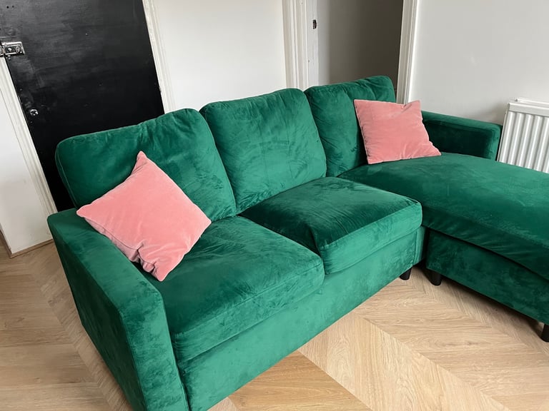 3 Seater Sofa with Reversible Chaise in Green Velvet