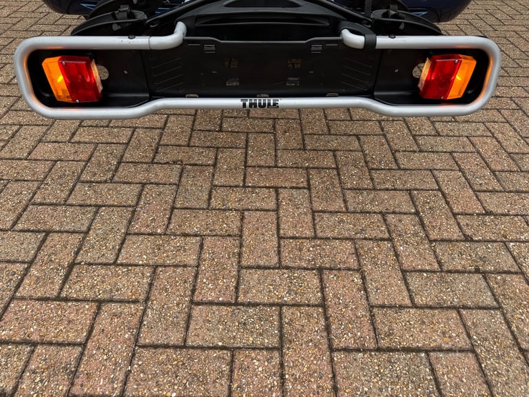 Thule EuroRide 941 2 Towbar Bike Carrier tilting rack tow bar cycle car Rear