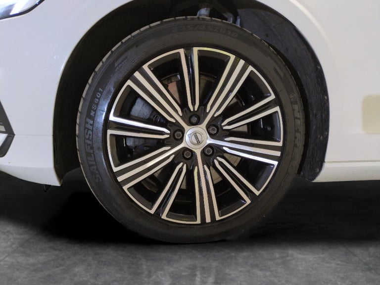 2019 Volvo V60 2.0 T5 Inscription 5dr Auto ESTATE PETROL Automatic