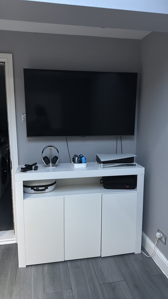 image for Side board cabinet £80 ono