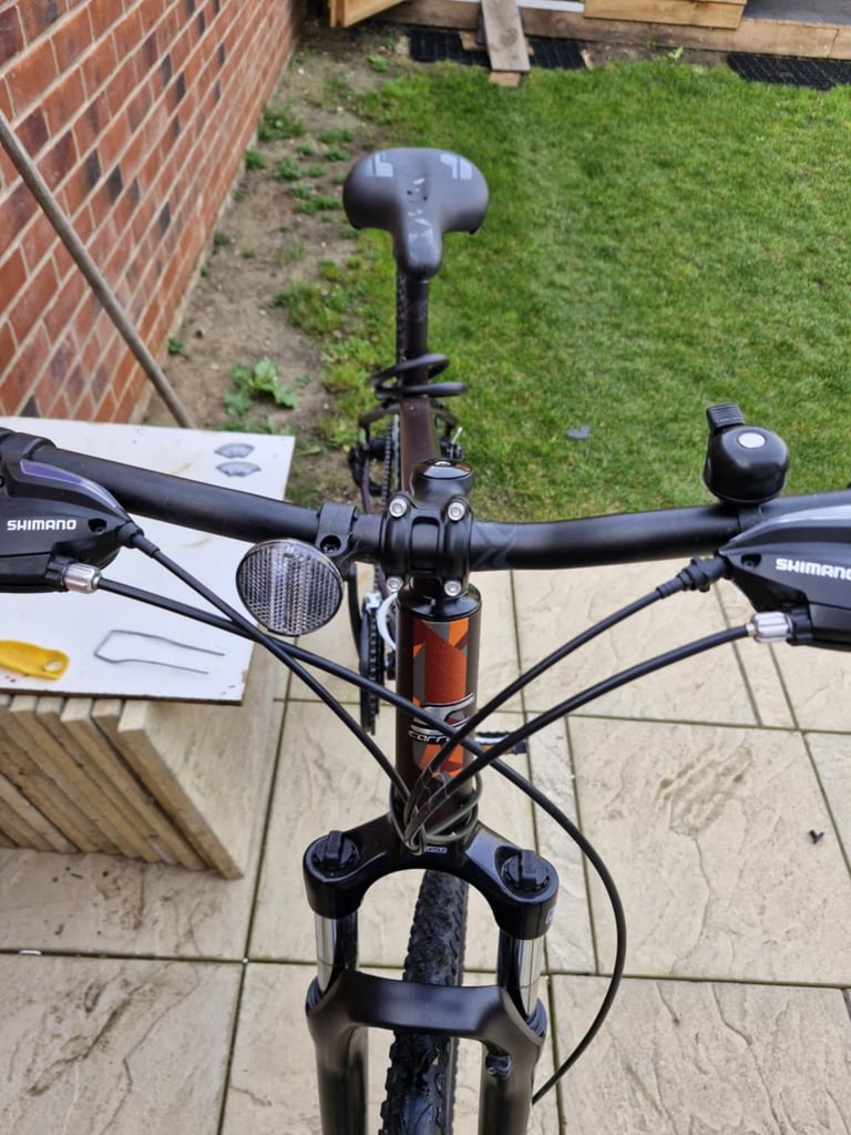 Carrera crossfire hybrid bike