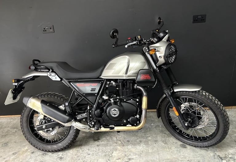 image for 2023 23-PLATE ROYAL ENFIELD SCRAM 411 ** JUST 351 MILES FROM NEW **