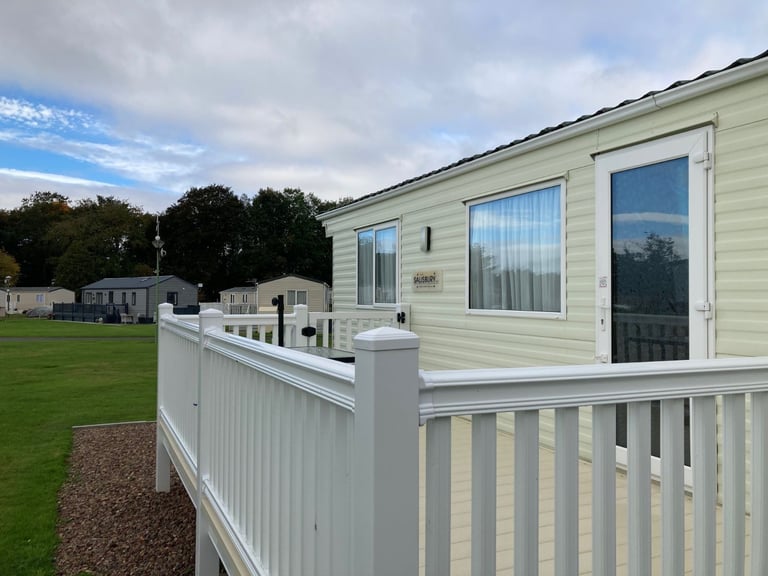 Fantastic Pre-Loved Holiday Home with UPVC Decking 