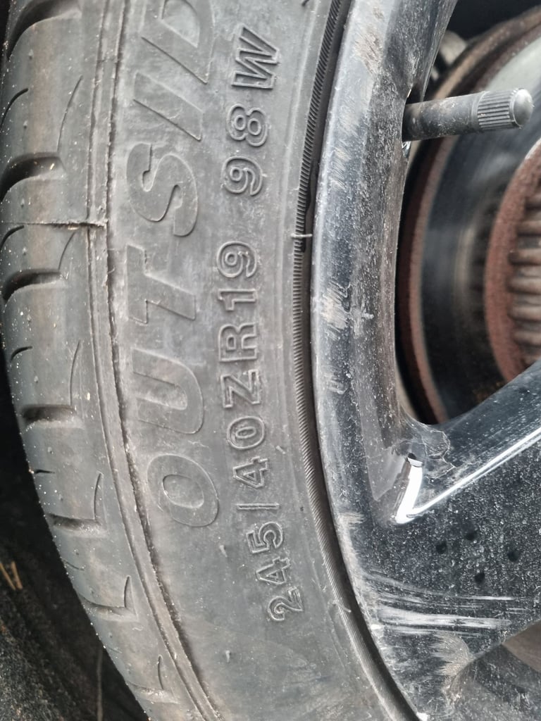 Mercedes Original AMG 19" Alloy wheels