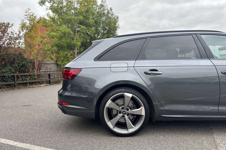 2019 Audi A4 35 TFSI Black Edition 5dr S Tronic ESTATE PETROL Automatic