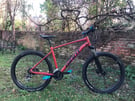 GIANT  TALON HARDTAIL MTB 2023 Immaculate Condition