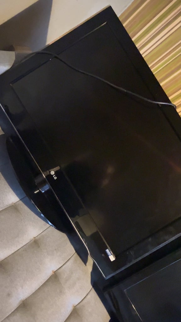 image for LG tv great condition £50
