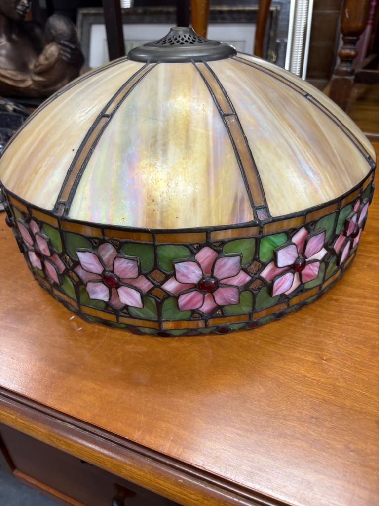 image for 🌟 Stunning Set of 3 Tiffany-Style Ceiling Shades – Studio 1900 