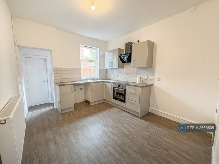 2 bedroom house in Canal Street, Ilkeston, DE7 (2 bed) (#2666635)