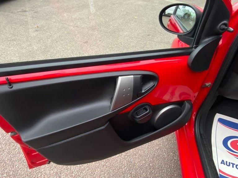 2013 Toyota AYGO 1.0 VVT-i Move Hatchback 5dr Petrol MultiMode Euro 5 (68 ps) Hatchback Petrol Au...