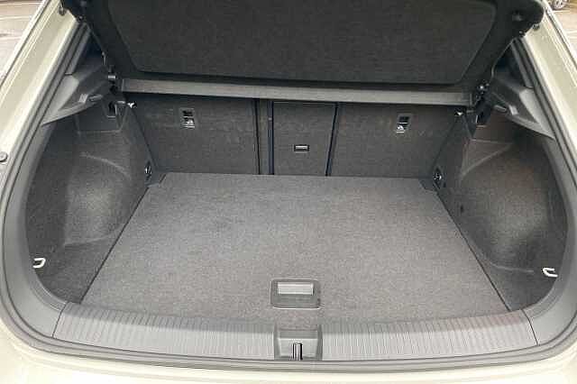 2023 Volkswagen T-Roc 1.5 TSI 2024MY R-Line Hatchback Petrol Manual