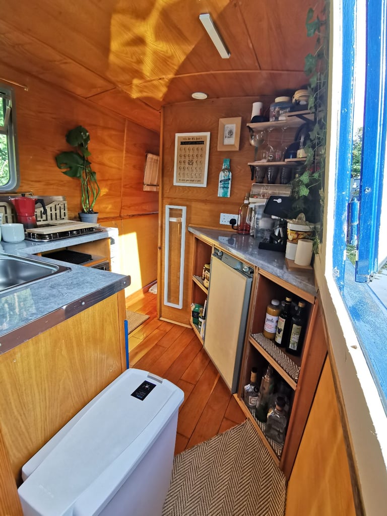 !!!(£40.000) ONO!!! 42Ft Narrowboat _TIMESLEP_ 12.80 Metres/ made 1997. (London)