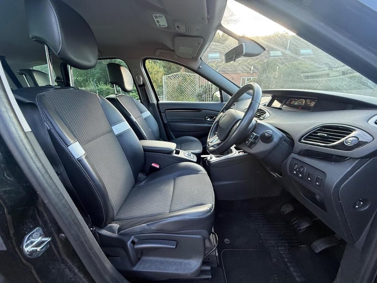 RENAULT SCENIC 1.5 dCi ENERGY Dynamique TomTom Euro 5 (s/s) 5dr 2014