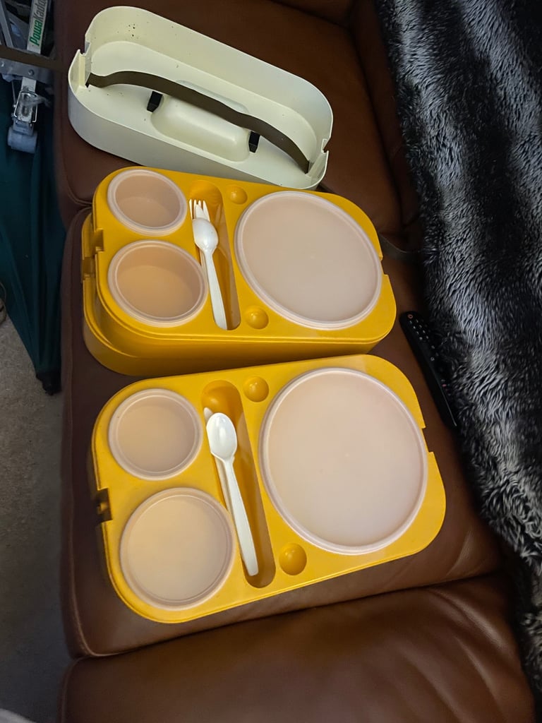 image for Vintage picnic set 