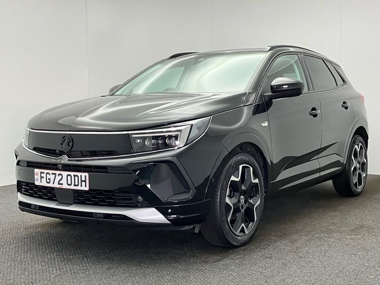 2022 Vauxhall Grandland 1.2 Turbo Ultimate 5dr Hatchback PETROL Manual