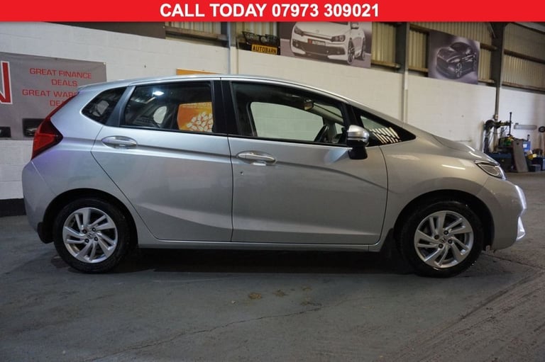 2017 Honda Jazz 1.3 i-VTEC SE Hatchback 5dr Petrol CVT Euro 6 (s/s) (102 ps) Hatchback Petrol Aut...