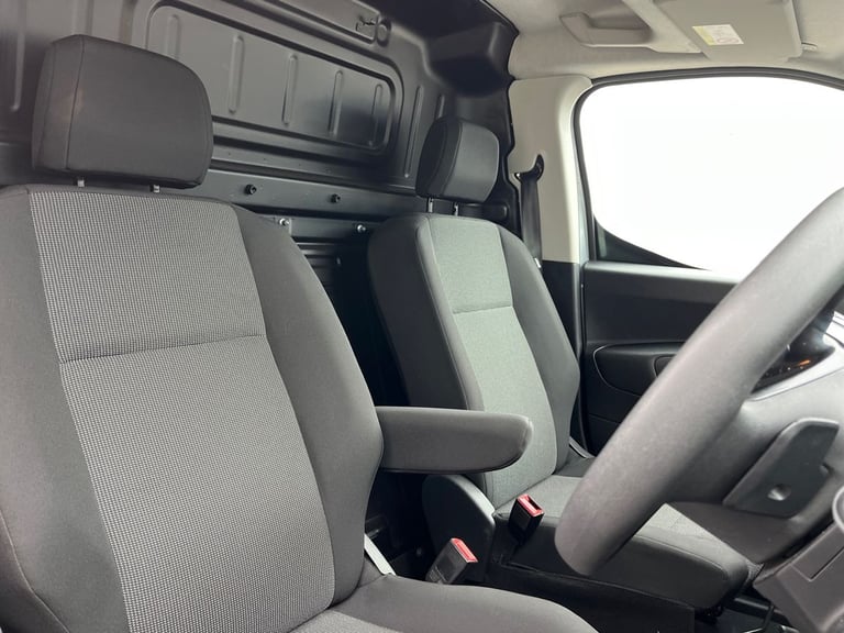  Peugeot Partner 1.5 Bluehdi 1000 Professional Standard Panel Van 5dr Diesel