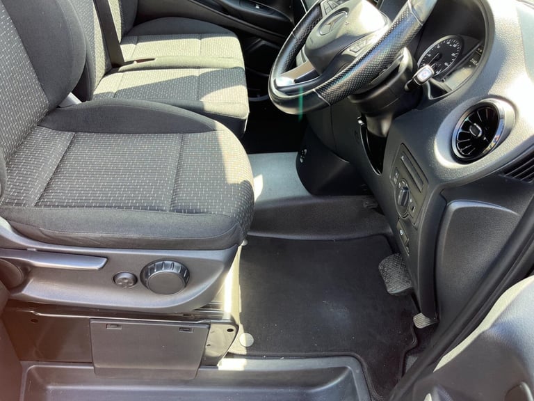 2023 Mercedes-Benz Vito 2.0 116 CDI Premium G-Tronic RWD L2 Euro 6 (s/s) 5dr (LWB) PANEL VAN Dies...