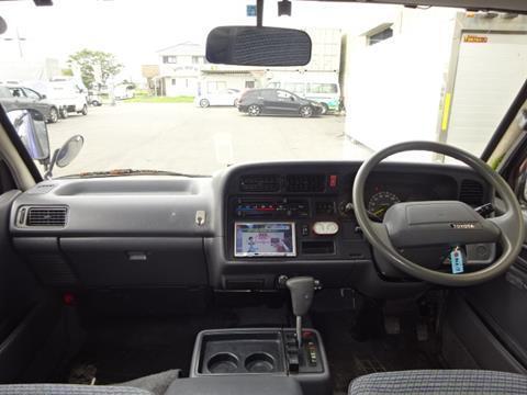 Toyota Hiace 3.0 TD Auto Super Custom LWB 6 berth 8 Seater Pop Top Camper van 