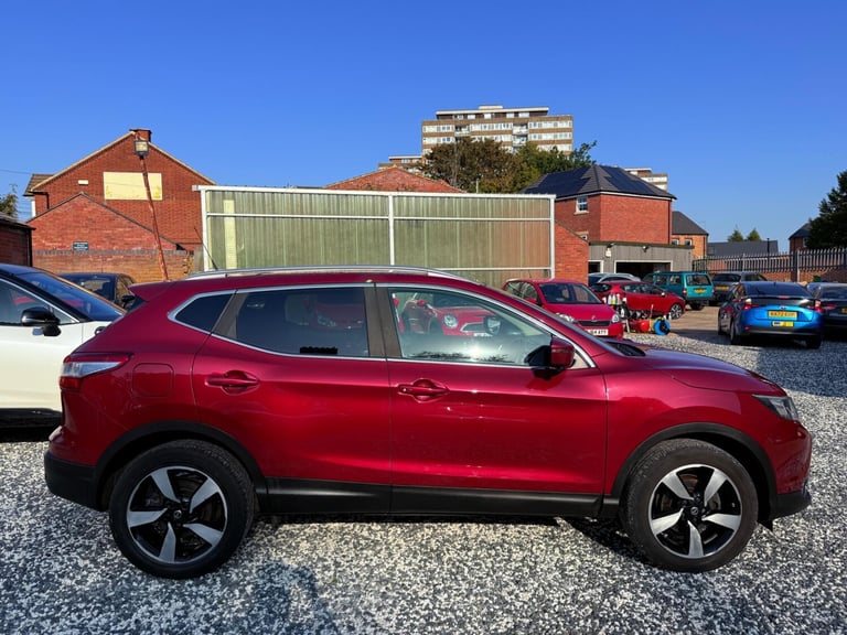2015 Nissan Qashqai 1.2 DIG-T n-tec+ XTRON 2WD Euro 6 (s/s) 5dr HATCHBACK Petrol Automatic