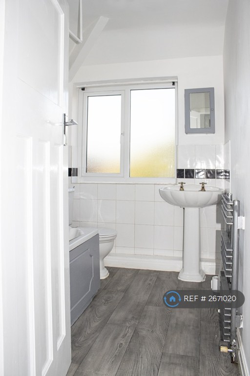 2 bedroom house in Malpas Drive, Warrington, WA5 (2 bed) (#2671020)