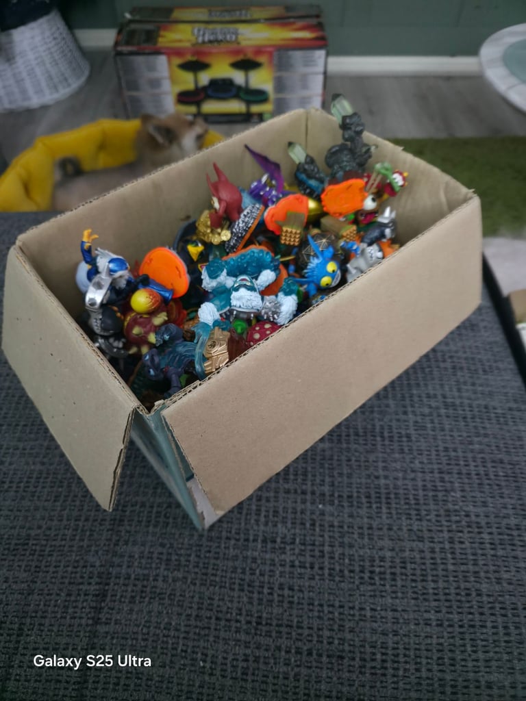 Joblot of sky landers figures