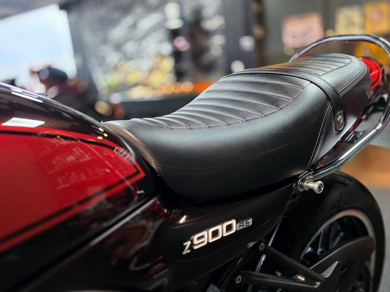2018 KAWASAKI ZR Z900 RS 1 OWNER 4,900 MILE'S 