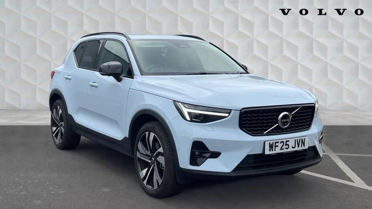 2025 Volvo XC40 Ultra B4 Mild hybrid Petrol Dark Automatic SUV Hybrid Automatic