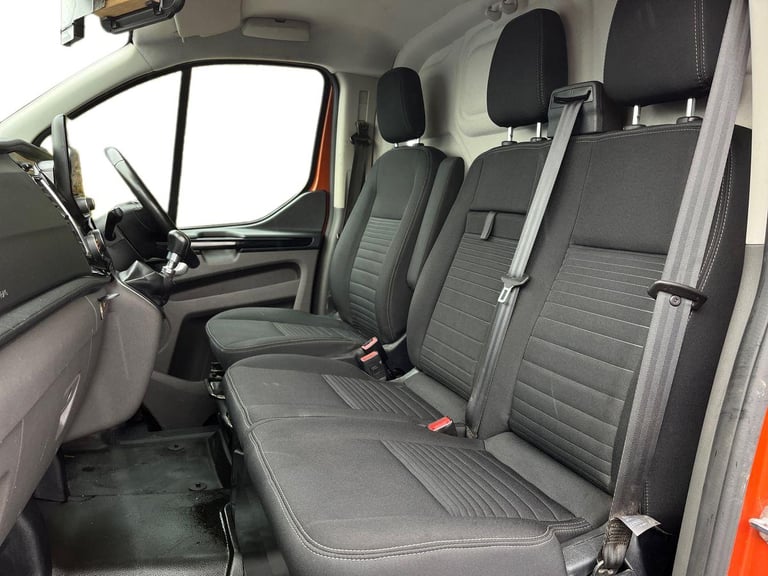 2021 Ford Transit Custom Transit Custom 2.0 EcoBlue 130ps Low Roof Limited Van Van DIESEL Manual