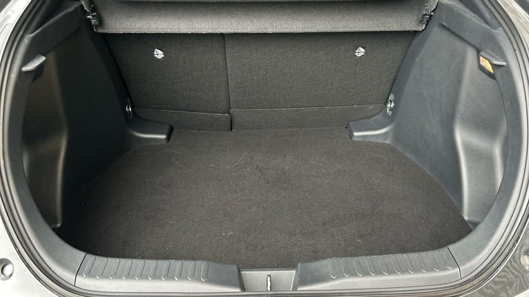 2024 Toyota C-HR 1.8 Hybrid Design 5dr CVT HATCHBACK PETROL/ELECTRIC Automatic